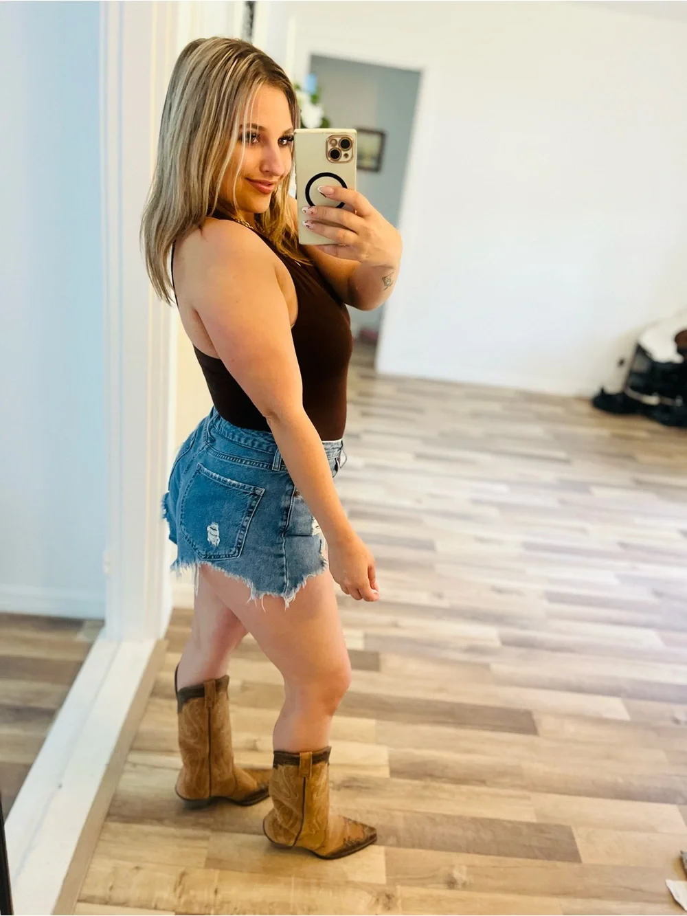 Zara Bodysuit - Picture 3 of 7